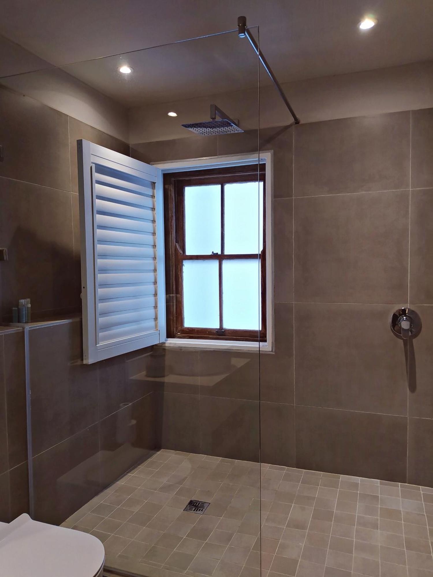 Apartment At Hermanus Waterfront المظهر الخارجي الصورة