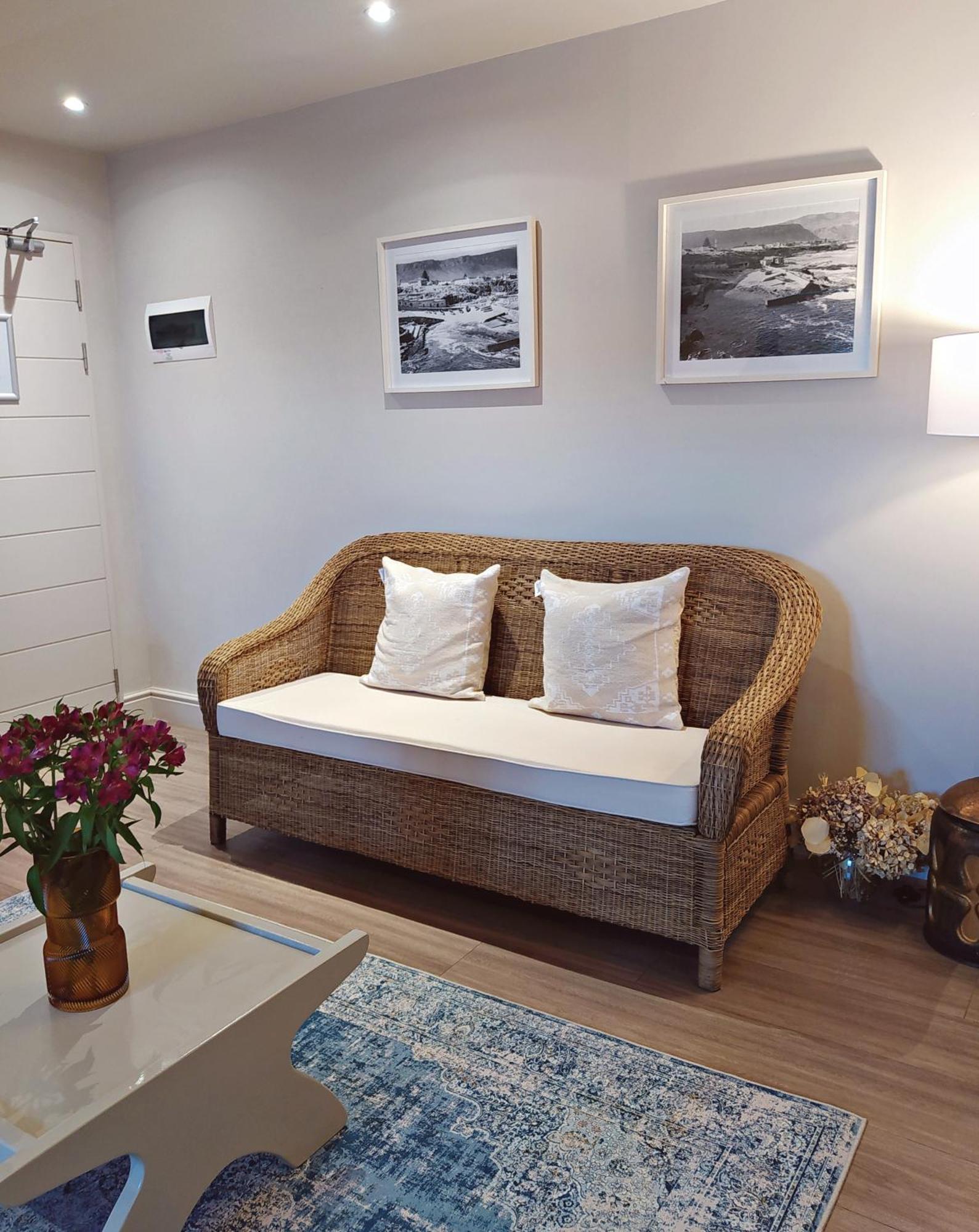 Apartment At Hermanus Waterfront المظهر الخارجي الصورة